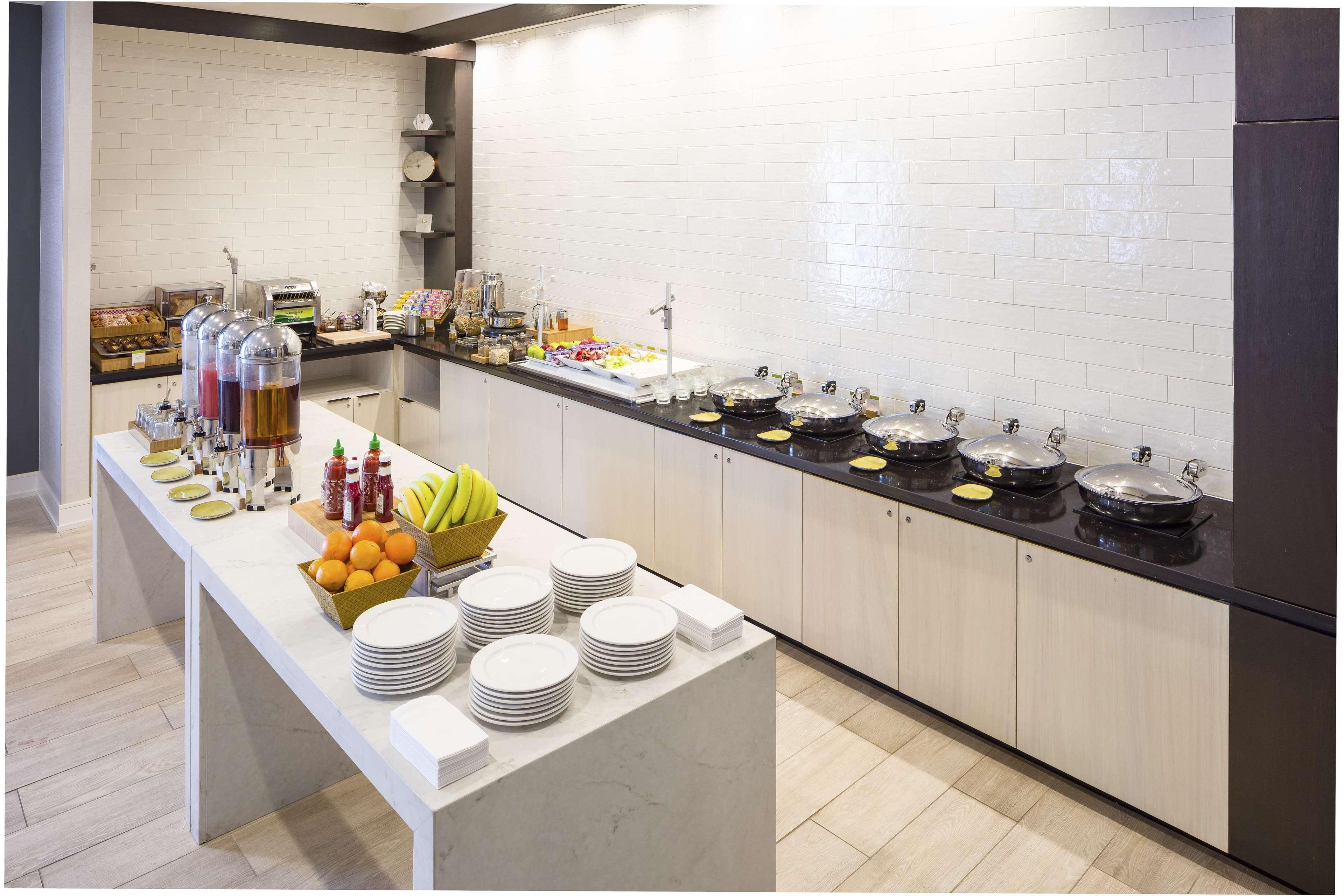 ดับเบิลทรี บาย ฮิลตัน บอสตัน โลแกนแอร์พอร์ต เชลซี Hotel ร้านอาหาร รูปภาพ