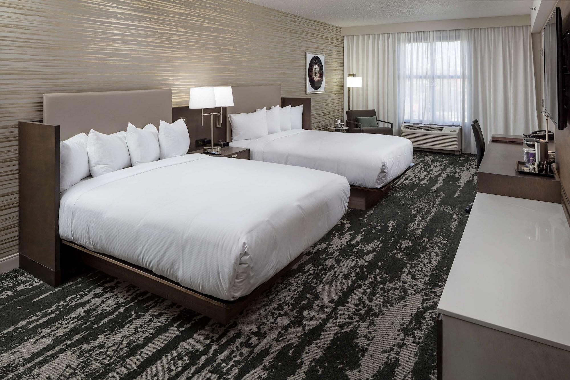 ดับเบิลทรี บาย ฮิลตัน บอสตัน โลแกนแอร์พอร์ต เชลซี Hotel ภายนอก รูปภาพ
