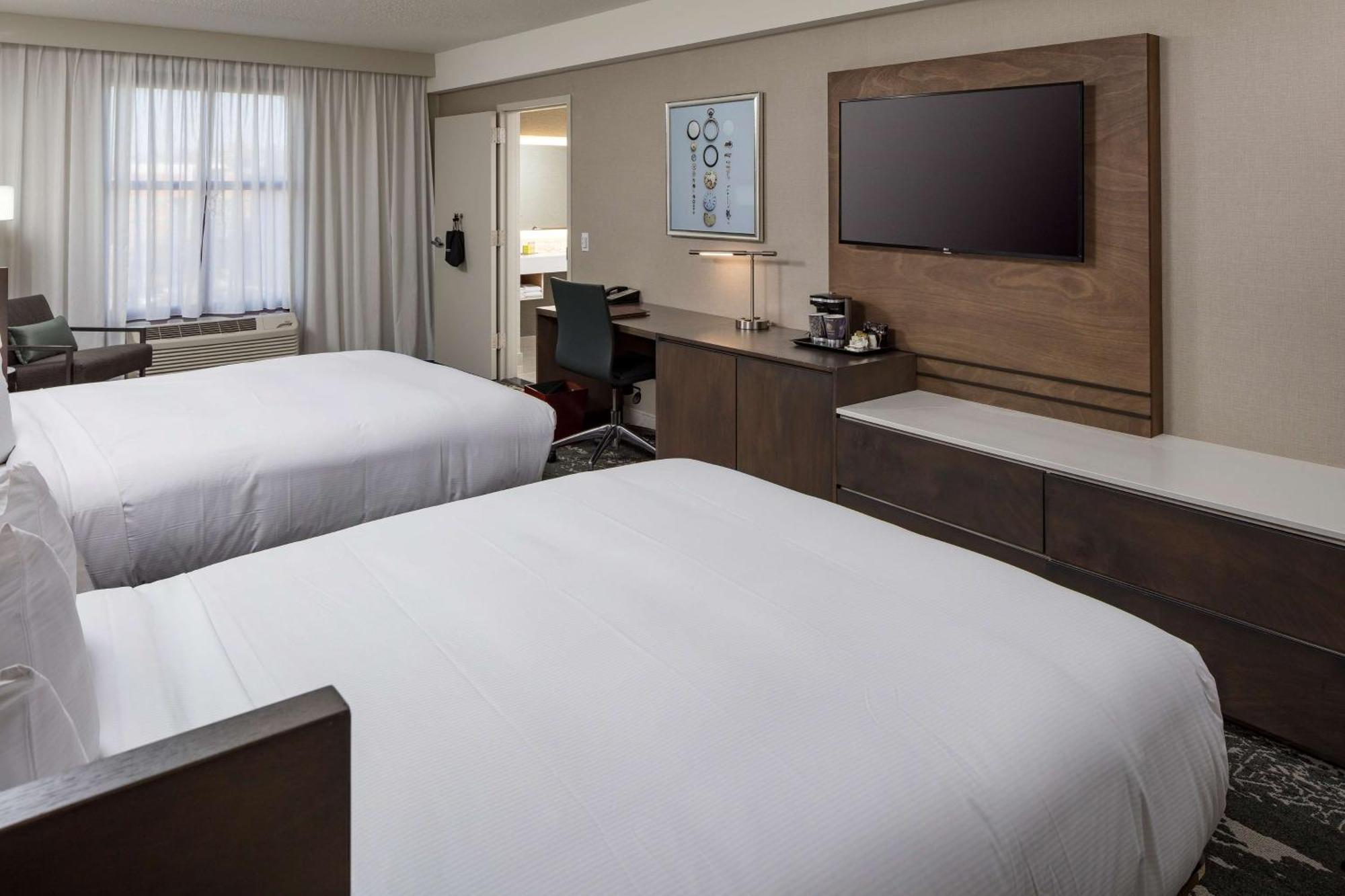 ดับเบิลทรี บาย ฮิลตัน บอสตัน โลแกนแอร์พอร์ต เชลซี Hotel ภายนอก รูปภาพ