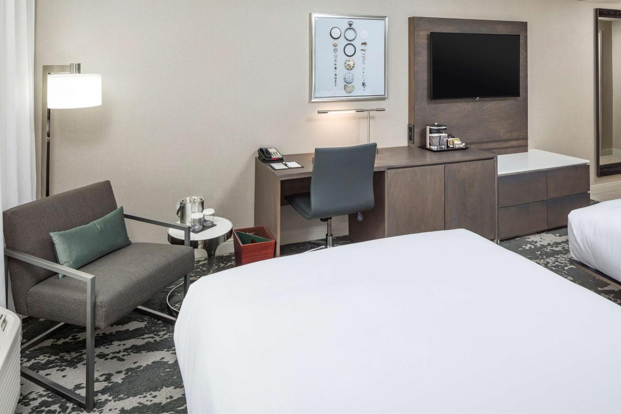 ดับเบิลทรี บาย ฮิลตัน บอสตัน โลแกนแอร์พอร์ต เชลซี Hotel ภายนอก รูปภาพ