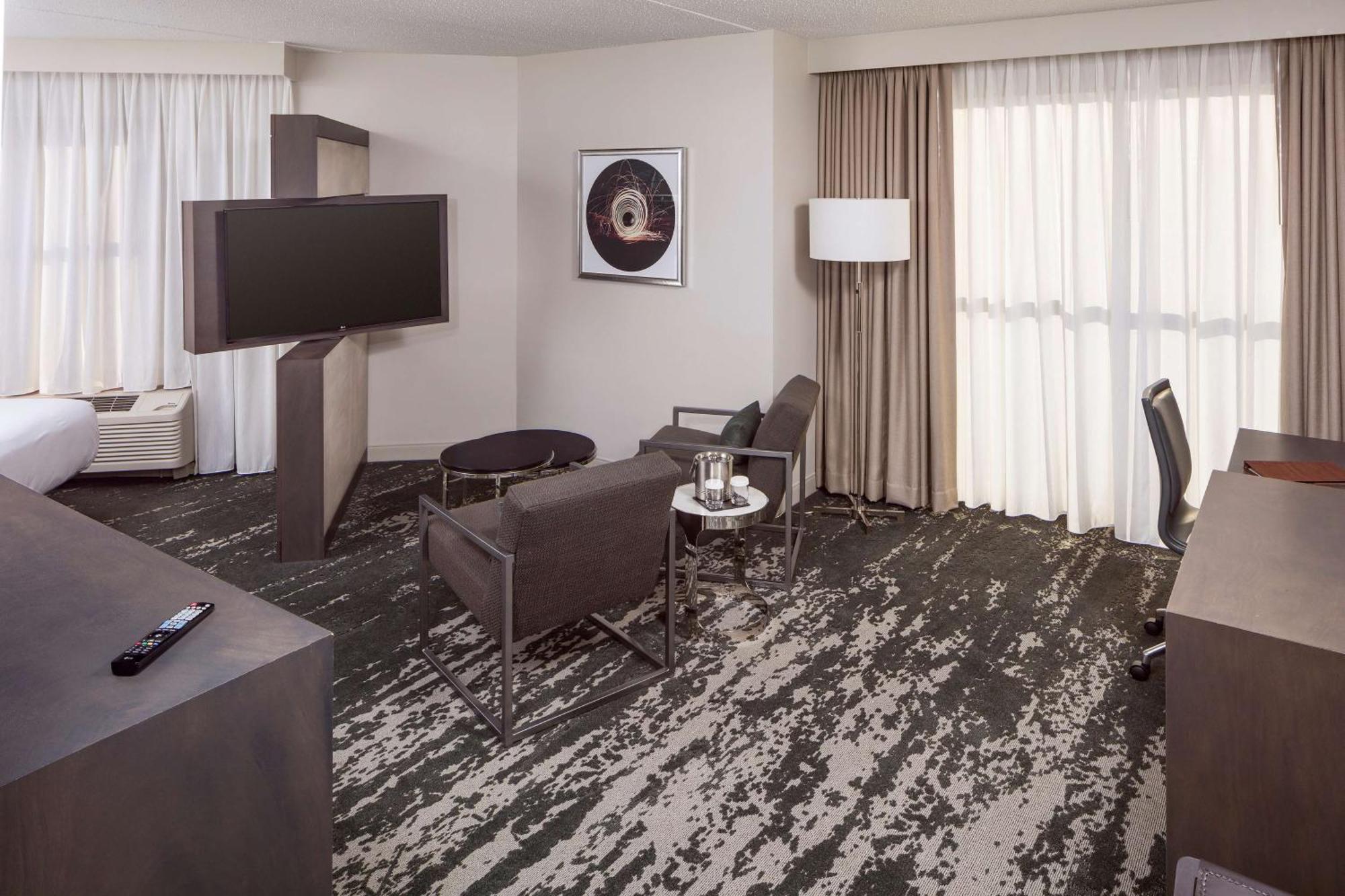 ดับเบิลทรี บาย ฮิลตัน บอสตัน โลแกนแอร์พอร์ต เชลซี Hotel ภายนอก รูปภาพ